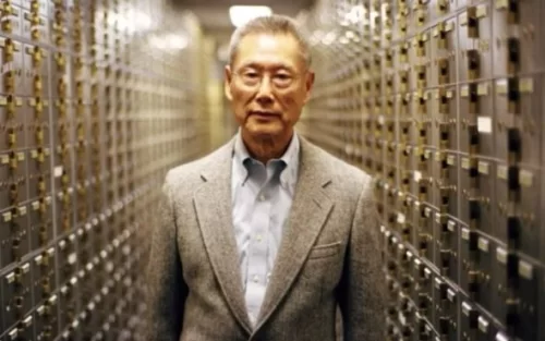 华人企业家在美国含冤背上182项罪名,5年花1000万刀才洗干净!揭露美司法黑幕的纪录片<国宝银行>海报