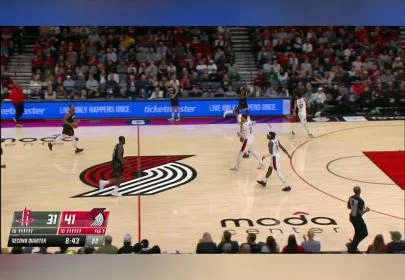 三分加农炮戴申两记三分势不可挡海报