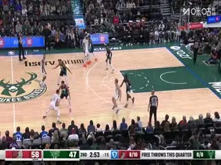 NBA常规赛开拓者VS雄鹿20251125海报