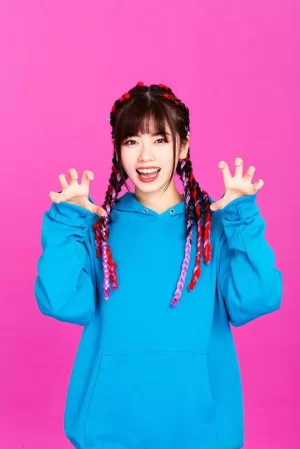 被Rapper咬了的话就会变成Rapper海报