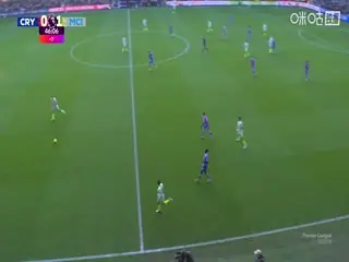 英超联赛水晶宫VS曼城20251214海报