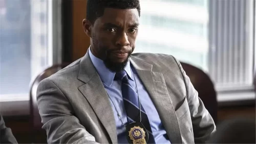 黑豹生前最后一部大片,原来拍<复联>和<黑豹>时他已经病入膏肓了!海报