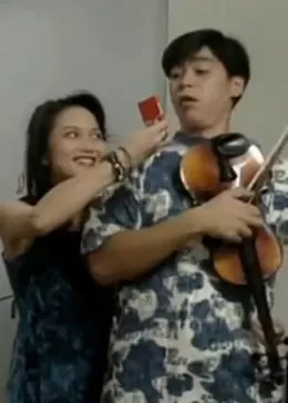 新独居时代海报