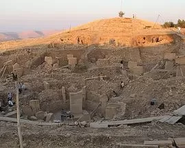 众神的摇篮海报