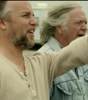 双重游戏:詹姆斯&middot;班宁与理查德&middot;林克莱特海报