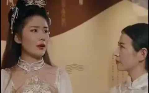 末日觉醒:幸得女帝青睐海报