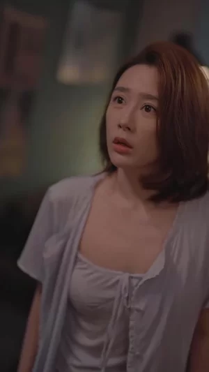 穿越后,皇上追来现代了海报