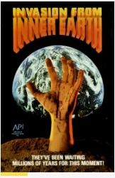 地底大入侵海报