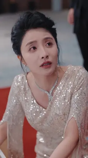 再无花好月圆日海报