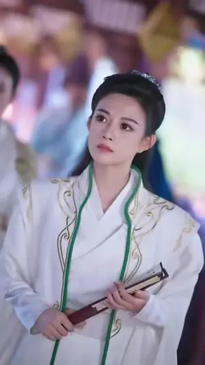 春光灿烂小家丁海报