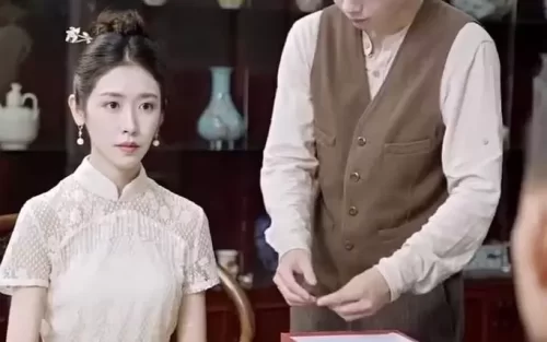 娇妻今年一千岁海报