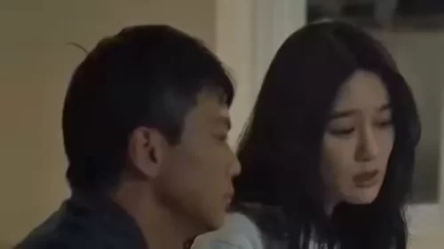 抑郁症女儿跳楼后,我重生了(重启2003之香江风云)海报