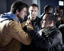 火线干探之复活海报