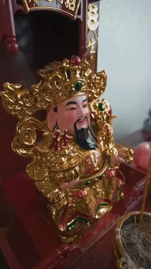 贬值让我成财神海报