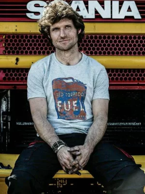 拉脱维亚的盖·马丁海报