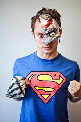 超人之死与超人归来海报