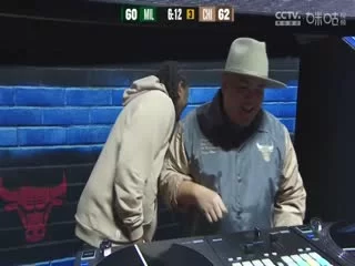 NBA常规赛雄鹿VS公牛20241229海报